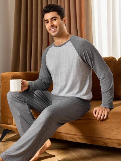 Manfinity Underwear&Sleepwear Basics مجموعة بيجامة رجالية من قطعتين (ملابس علوية وبنطلون) بتصميم لوحة ألوان متباينة، أكمام طويلة، ملابس منزلية أساسية للنوم والراحة في فصلي الخريف والشتاء