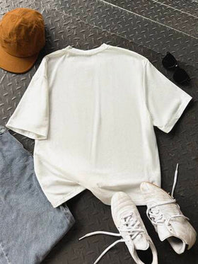 SHEIN تي شيرت أساسي ذو رقبة طاقم، نمط شارع كاجوال للشباب،نص طباعي رسومي، لون سادة مريح، مناسب للتنقل والمدرسة والوقت الحر والسفر والرياضة، مناسب للربيع والصيف