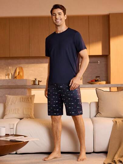 Manfinity Underwear&Sleepwear Basics رجالي بيجاما مكونة من تي شيرت وشورت بطبعة مرساة