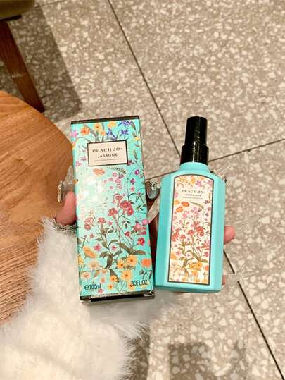 PEACH JO+ قطعة واحدة من 100 مل، غردينيا، زنبق الوادي، رذاذ زهري، مزيل الرائحة للأقمشة، رائع لعيد الأم، عيد الحب،