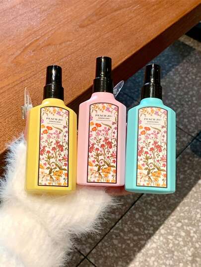 PEACH JO+ قطعة واحدة من 100 مل، غردينيا، زنبق الوادي، رذاذ زهري، مزيل الرائحة للأقمشة، رائع لعيد الأم، عيد الحب،