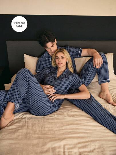 CoupledUp طقم بيجاما رجالي بطباعة شعر مستعار بنمط مربعات متباين
