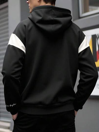 Manfinity Homme بلوزة رياضية بغطاء رأس بأكمام طويلة وسحاب للرجال، بطبعة حرفية، فضفاضة وكاجوال، باللون الأسود