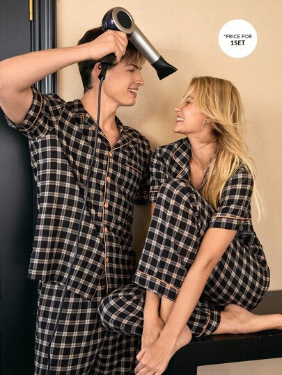 CoupledUp طقم كاجوال رجالي بتصميم مخطط بطبعة مربعات وتريم متباين