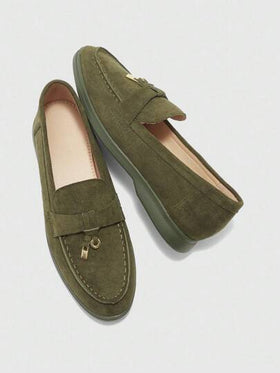 CUCCOO BIZCHIC أحذية لوفر مريحة من الجلد المدبوغ للنساء، بلون الأخضر العسكري، مناسبة للتنقل والخارج والتسوق والعمل والارتداء اليومي، متعددة الاستخدامات