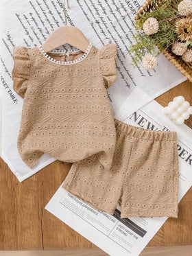 SHEIN مجموعة ملابس علوية كم قصير وشورت للبنات الرضع من عمر 0-3 سنوات، كاجوال وحلوة للخروج اليومي، ربيع/صيف