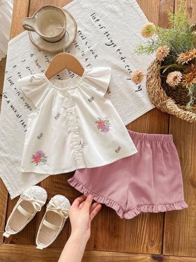 SHEIN LMoss Kids طقم قصير الأكمام للأطفال الرضع البنات مزين بطرز الزهور وشورت أخضر، صيفي