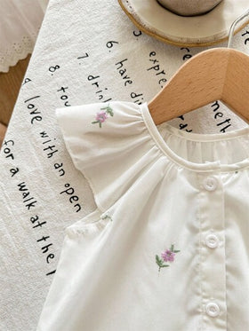 SHEIN LMoss Kids طقم قصير الأكمام للأطفال الرضع البنات مزين بطرز الزهور وشورت أخضر، صيفي