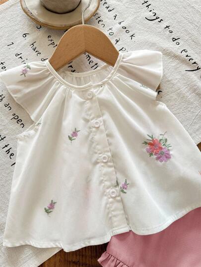 SHEIN LMoss Kids طقم قصير الأكمام للأطفال الرضع البنات مزين بطرز الزهور وشورت أخضر، صيفي