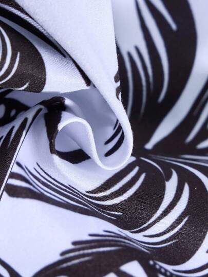 SHEIN شورت شاطئ مطبوع بنمط أشجار النخيل من قماش منسوج، طراز عطلة الرجال، متطابق عائلي أم وطفل (يباع 4 قطع بشكل منفصل)