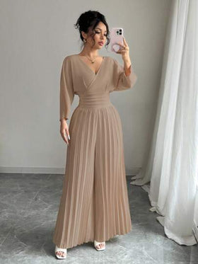 Selianne جمبسوت نسائية أنيقة ذات لون أحادي، رقبة V مفرقعة، أكمام خفاش، سروال واسع مطوي
