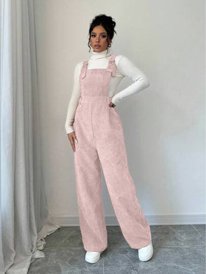 Selianne سروال قصير فضفاض بجيوب من المخمل للمرأة باللون الأحادي