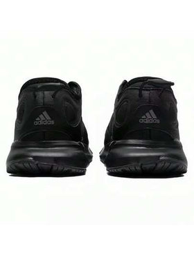 Adidas حذاء رياضي رجالي MTS GUARD بتصميم كلاسيكي متين ومناسب للمشي لمسافات طويلة والجري على الطرق الجبلية