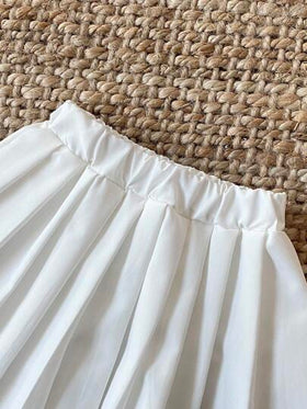 SHEIN طقم ملابس علوية محبوكة بياقة على شكل V وتنورة مطوية أنيقة للأطفال الرضع والصغار من عمر 0-3 سنوات، للخريف والشتاء