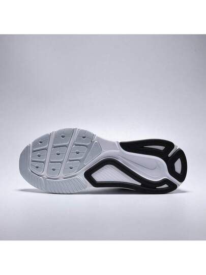 Nike أحذية الجري رجالي نايك ستراكتشر 26 عالية الأعلى HJ1102-100