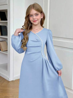 SHEIN Serisse Kids فستان أنيق متوسط الطول بأكمام طويلة وياقة على شكل حرف V مطوي، مزين باللؤلؤ والخرز، مناسب للفتيات المراهقات في فصلي الخريف والشتاء
