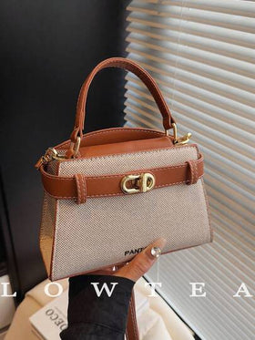 low tea حقيبة يد نسائية ذات ملمس ليتشي صيفي جديد، حقيبة كروس بحزام كتف قابل للتعديل، حقيبة مبسطة ذات لون أحادي مع زخرفة معدنية راقية لحمل اليومي