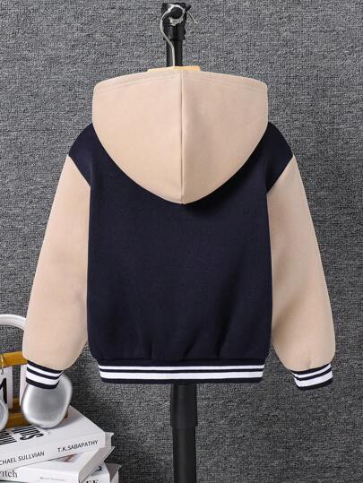 SHEIN معطف أطفال صبيان كاجوال مرقع بألوان متباينة سميك مزود بقبعة، مناسب للمدرسة والحديقة وعيد الميلاد والخريف والشتاء وعيد الهالوين، طراز عتيق