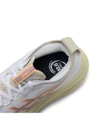 Asics حذاء الجري GEL-NIMBUS 27، ماص للصدمات وقابل للارتداد، من نسيج شبكي علوي، مريح وقابل للتنفس، كاجوال، خفيف الوزن وثابت، حذاء جري للرجال 1011B958-102