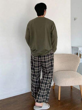 DAZY طقم بيجامة رجالي مكون من تي شيرت مطبوع عليه حرف وبنطلون مربعات، ملابس ربيع/خريف، شتاء رمضان