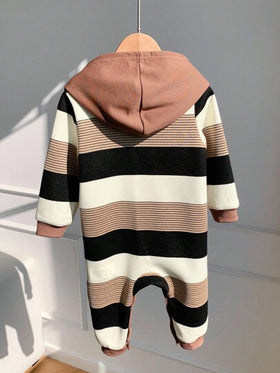 SHEIN جمبسوت رضيع صبي/بنت جميلة للخريف/الشتاء قطنية مخططة بنمط الدب الكرتوني، ملابس رضيع مخططة بالخاكي، ملابس شتوية للرضع جنسين، ملابس رضيع صبي مخططة بالدب، جمبسوت رضيع صبي مقنعة للخريف