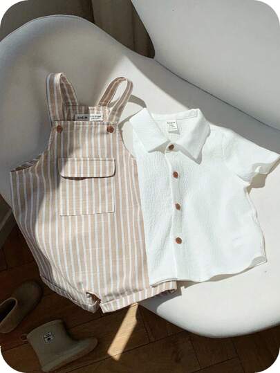 SHEIN مجموعة 2 قطعة يمكن ارتداؤها بواسطة الجنسين ، قميص أبيض بأكمام قصيرة مريح وقصير عام ذو كتلة عرضية مخططة، مناسب للأنشطة الداخلية والخارجية واليومية والرياضية واللعب والحفلات والتصوير الفوتوغرافي والمناسبات الموسمية