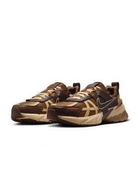 Nike حذاء رياضي كاجوال جديد من نايك، حذاء رياضي رجالي كلاسيكي V2K RUN رقم HQ3445-222
