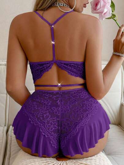 SHEIN رومبير نوم بتصميم مكشوف المنتصف مع علوي من الدانتيل الجذاب للنساء