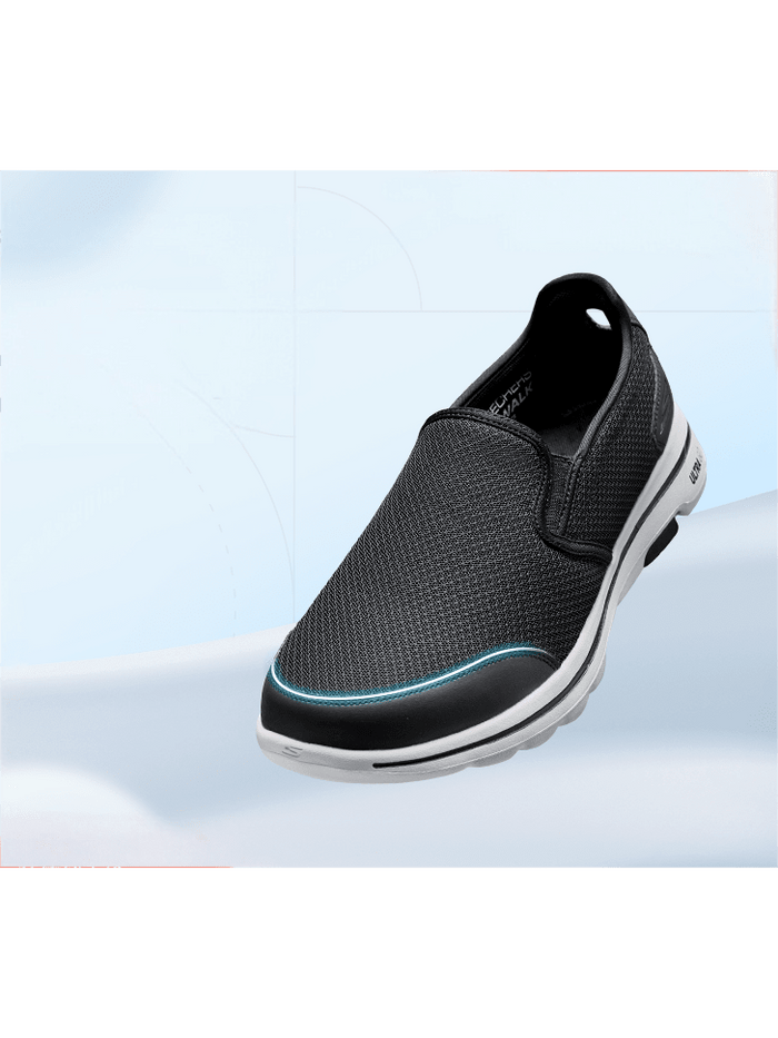 Skechers أحذية رياضية خفيفة الوزن وقابلة للتنفس من الشبك للرجال