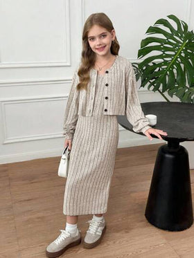 SHEIN مجموعة جاكيت كارديجان طويلة الأكمام ذات رقبة على شكل V مع فستان ماكسي ضيق مناسبة للفتيات المراهقات، أنيقة وأنيقة بطراز فرنسي، مناسبة للأيام العادية، الخروجات غير الرسمية، العودة إلى المدرسة