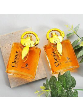 1 قطعة رذاذ عطر عربي شرقي سعة 100 مل، موزع عطر منزلي بدون لهب، ذو سعة كبيرة وعطر قوي وطويل الأمد. هذا المنتج عالي الجودة مناسب لأي مكان لإزالة الروائح وتعزيز العطر. إنه الخيار الأمثل للهدايا والعطور النسائية