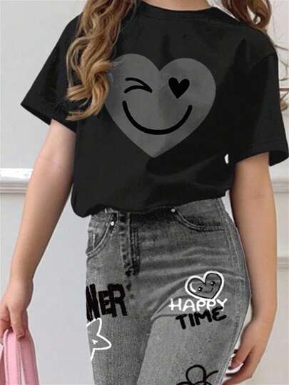 SHEIN Leap Crew مجموعة تي شيرت كم قصير وبنطلون واسع مطبوع بوجوه وقلوب للبنات المراهقات ، ملابس كاجوال مناسبة للارتداء الصيفي، المنزل، النزهات، التصوير في الشارع، الكلية