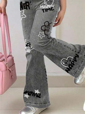 SHEIN Leap Crew مجموعة تي شيرت كم قصير وبنطلون واسع مطبوع بوجوه وقلوب للبنات المراهقات ، ملابس كاجوال مناسبة للارتداء الصيفي، المنزل، النزهات، التصوير في الشارع، الكلية