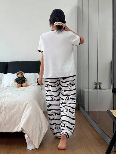 SHEIN بيجامة كاجوال للنساء مكونة من كارديجان بنقشة مخططة وتصميم نمر نائم