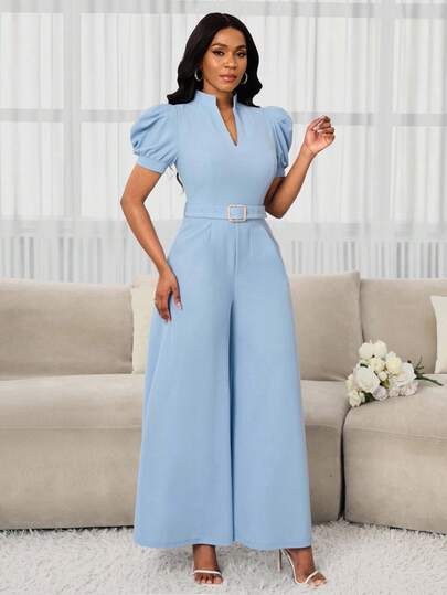 SHEIN Lady بذلة نسائية أنيقة بأكمام منتفخة وياقة واقفة وياقة على شكل حرف V وخصر نحيف وحزام معدني ضيق، مناسبة للعطلات والتنقل، بساقات واسعة وقصة على شكل حرف A، قابلة للارتداء في جميع المواسم، مناسبة لحضور حفلات الزفاف