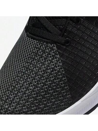 Nike حذاء رياضي جديد للرجال للتدريب الشامل للقرفصاء METCON 8