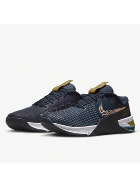 Nike حذاء رياضي جديد للرجال للتدريب الشامل للقرفصاء METCON 8