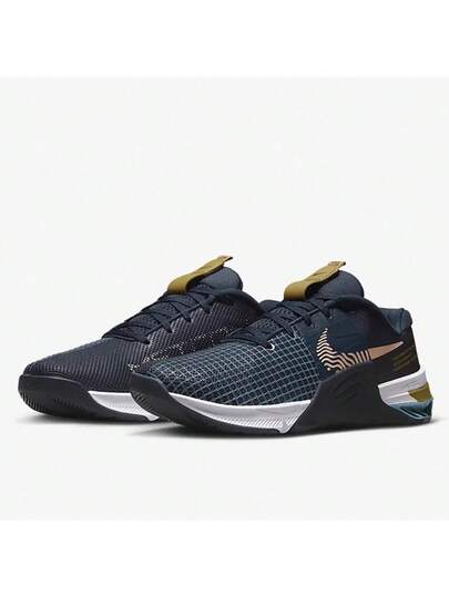 Nike حذاء رياضي جديد للرجال للتدريب الشامل للقرفصاء METCON 8