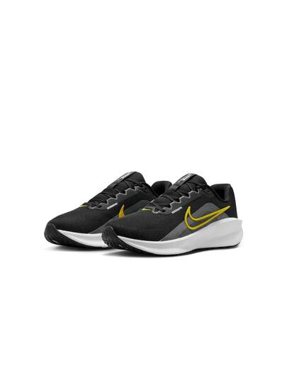 Nike أحذية الجري على الطرق للرجال نايك داونشيفتر 13 باللون الأسود/البرتقالي الساطع-الرمادي الحديدي-الأبيض