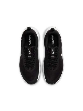 Nike أحذية تدريب رجالية نايك إم سي 3 باللون الأسود/الأبيض