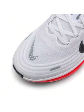 حذاء جري ZoomX للرجال مزود ببطانة عالية الارتداد من إسفنج ZoomX حذاء رجالي NIKE VOMERO PLUS حذاء رياضي خفيف الوزن لممارسة التمارين الخارجية حذاء كاجوال مريح وجيد التهوية HV8150-100