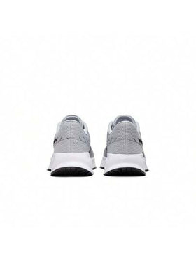 Nike أحذية الجري للرجال نايك ران ديفاي، باللون الرمادي الذئب والأسود والأبيض والرمادي الحديدي