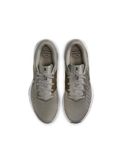 Nike أحذية الجري للرجال نايك رن ديفاي، لون أزرق فاتح-أسود حديدي-أبيض