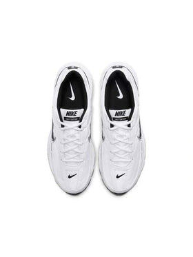 Nike أحذية الجري للرجال من نايك بلون أبيض وأسود