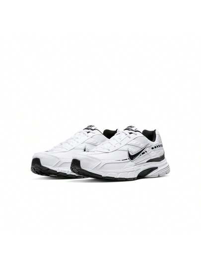Nike أحذية الجري للرجال من نايك بلون أبيض وأسود