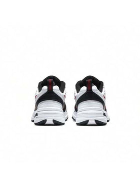 Nike أحذية تمرين رجالية نايك إير مونارك الإصدار الرابع باللون الأبيض/الأسود-الأحمر الرياضي