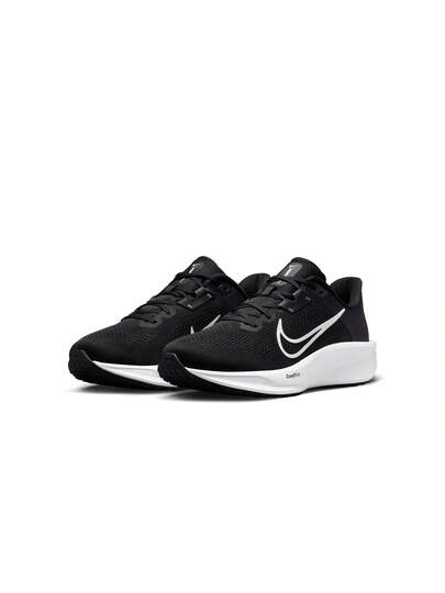 Nike أحذية الجري على الطرق للرجال نايك كويست 6 باللون الأسود/الأبيض-الرمادي الحديدي
