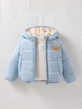 SHEIN Playful Pals معطف شتوي سميك بغطاء للأطفال حديثي الولادة والرضع من الجنسين 0-3 سنوات، لون كريمي أزرق ضبابي، ملابس يومية جذابة وعملية