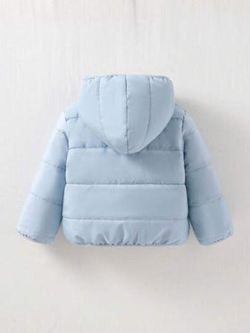 SHEIN Playful Pals معطف شتوي سميك بغطاء للأطفال حديثي الولادة والرضع من الجنسين 0-3 سنوات، لون كريمي أزرق ضبابي، ملابس يومية جذابة وعملية