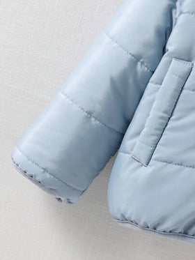 SHEIN Playful Pals معطف شتوي سميك بغطاء للأطفال حديثي الولادة والرضع من الجنسين 0-3 سنوات، لون كريمي أزرق ضبابي، ملابس يومية جذابة وعملية